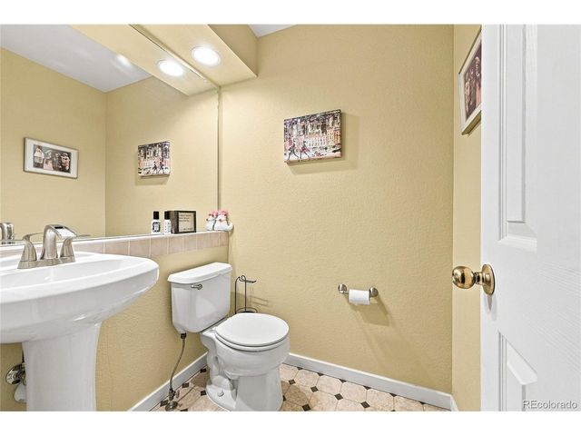 819 Beauprez Ave, Lafayette, CO 80026