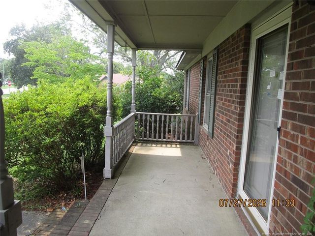 6551 People Street, Fayetteville, NC 28304