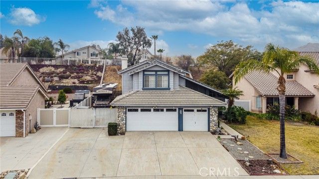 13057 Fescue Court, Corona, CA 92883