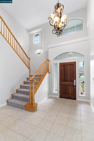 208 Kaitlyn Ln, Danville, CA 94506