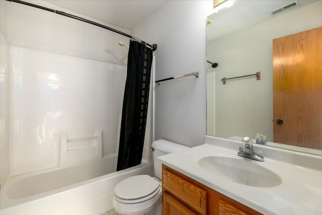 6825 Star View Street, Des Moines, IA 50320