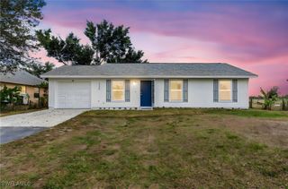 3340 35th AVE NE, Naples, FL 34120