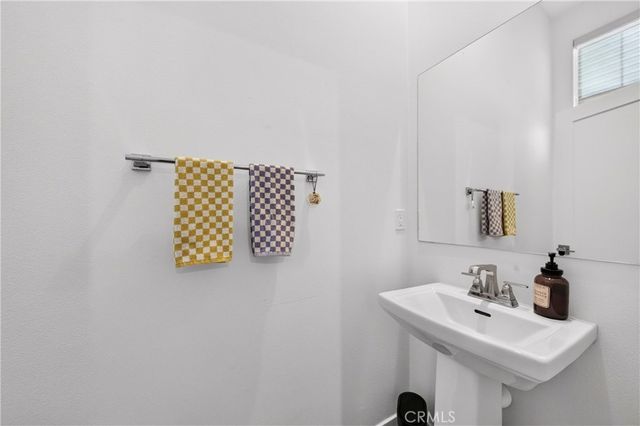 755 S Mosaic Street, Anaheim, CA 92805
