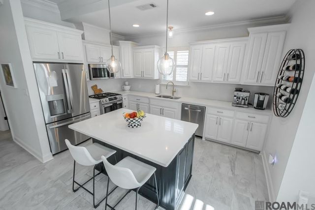 6115 Jonathan Alaric Ave, Gonzales, LA 70737
