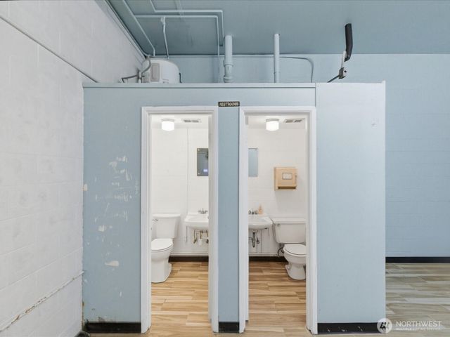 5802 Evergreen Way, Everett, WA 98203