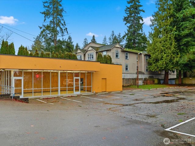 5802 Evergreen Way, Everett, WA 98203