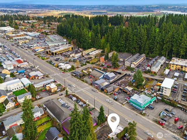 5802 Evergreen Way, Everett, WA 98203