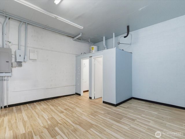 5802 Evergreen Way, Everett, WA 98203