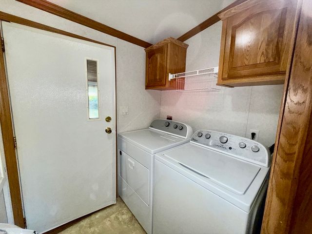 56 Nelson St, Salem, NH 03079