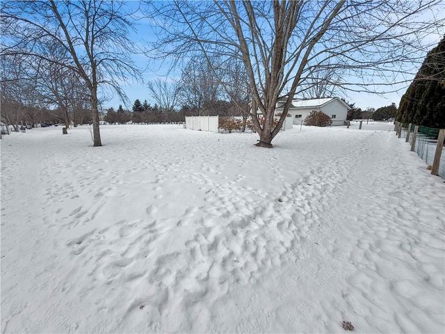 8738 142nd Street, Chippewa Falls, WI 54729