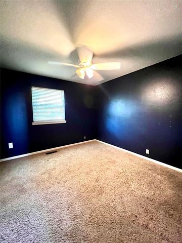 412 N Nevada Street, Weatherford, OK 73096