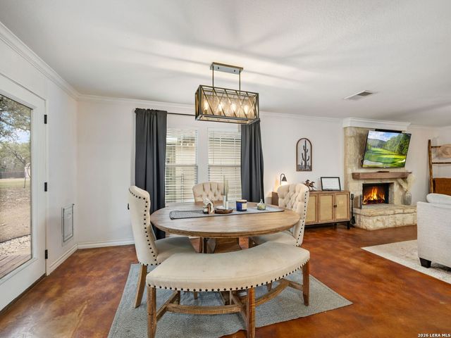 786 Deep Water Drive, Spring Branch, TX 78070