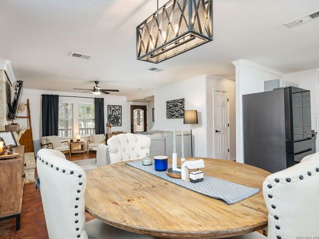 786 Deep Water Drive, Spring Branch, TX 78070