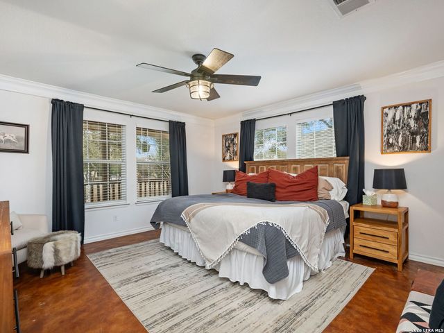 786 Deep Water Drive, Spring Branch, TX 78070