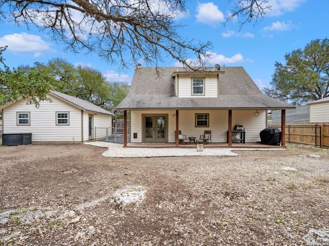 786 Deep Water Drive, Spring Branch, TX 78070