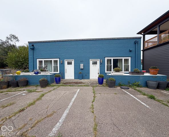 2421 Central, Indianapolis, IN 46205