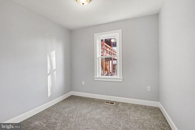 210 BEAVER RD, Harrisburg, PA 17112