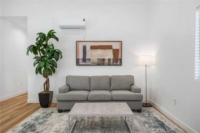 12571 Kensington Lane, Garden Grove, CA 92840