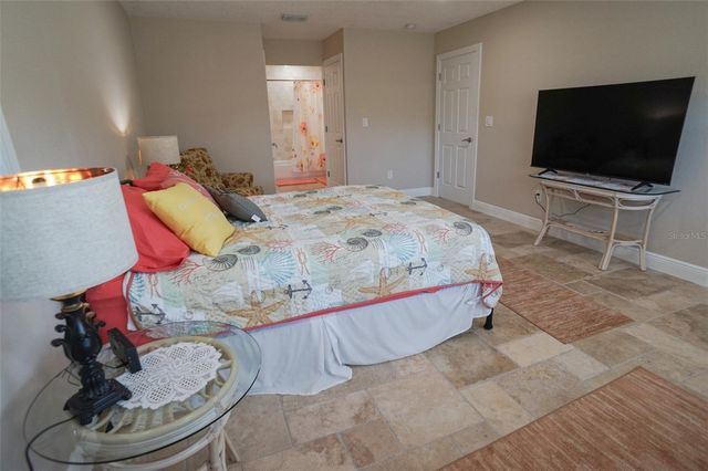 929 LANTANA AVENUE, Clearwater Beach, FL 33767