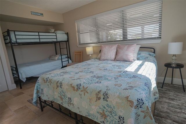 929 LANTANA AVENUE, Clearwater Beach, FL 33767