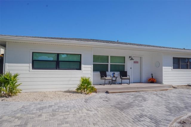 929 LANTANA AVENUE, Clearwater Beach, FL 33767