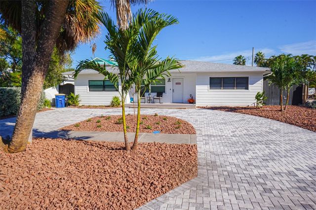 929 LANTANA AVENUE, Clearwater Beach, FL 33767