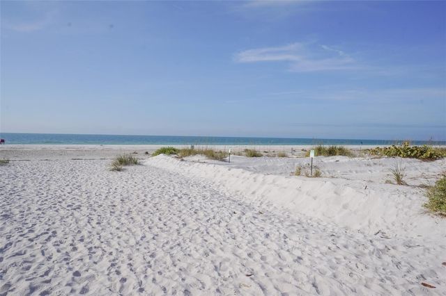 929 LANTANA AVENUE, Clearwater Beach, FL 33767