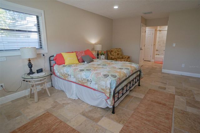 929 LANTANA AVENUE, Clearwater Beach, FL 33767