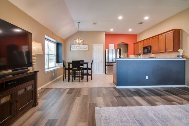 1336 Shelley Drive, Burleson, TX 76028