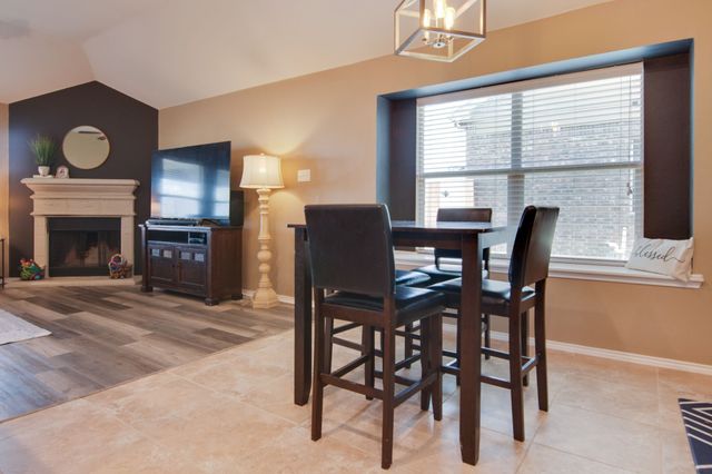 1336 Shelley Drive, Burleson, TX 76028