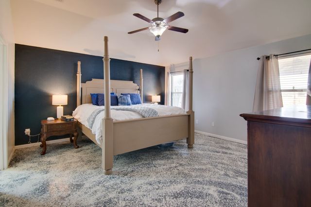 1336 Shelley Drive, Burleson, TX 76028