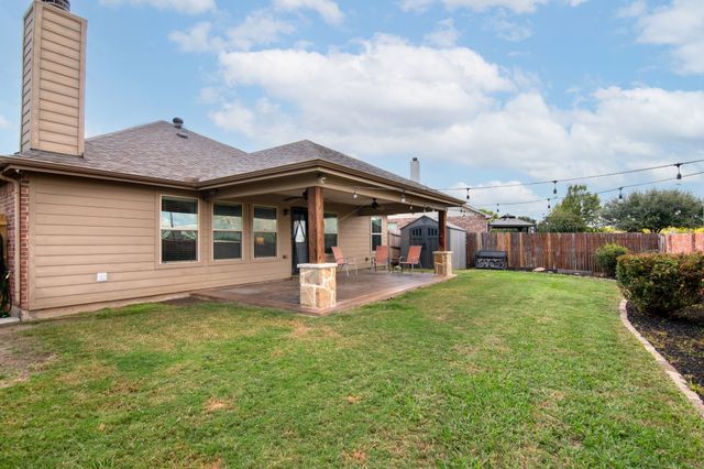 1336 Shelley Drive, Burleson, TX 76028
