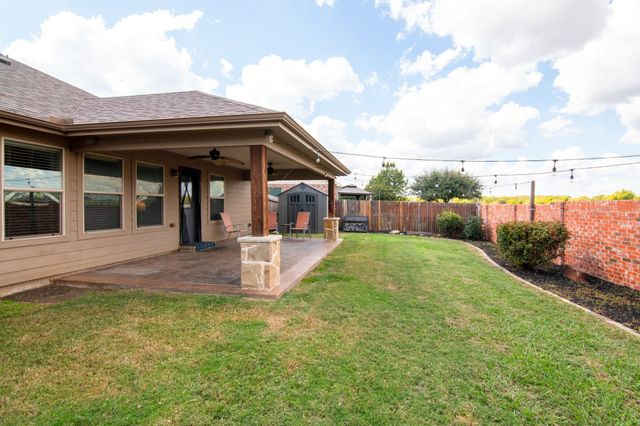 1336 Shelley Drive, Burleson, TX 76028