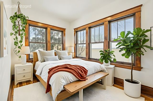 2817 Golden Valley Road, Minneapolis, MN 55411