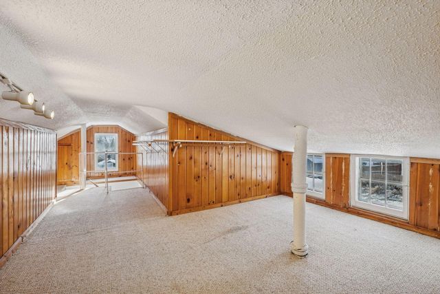 2817 Golden Valley Road, Minneapolis, MN 55411