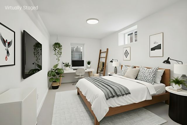 2817 Golden Valley Road, Minneapolis, MN 55411