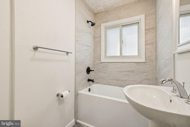 816 MEADOW RD, Severn, MD 21144