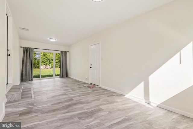 816 MEADOW RD, Severn, MD 21144