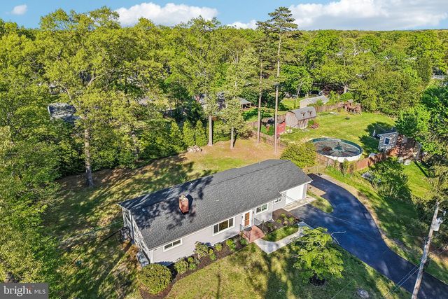 816 MEADOW RD, Severn, MD 21144