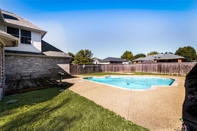 1204 Surrey Circle, Wylie, TX 75098