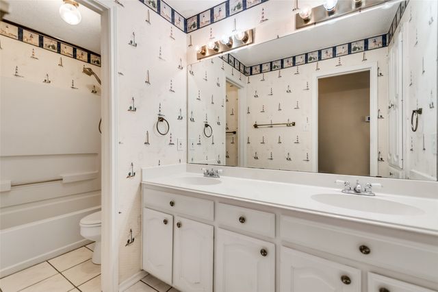 1204 Surrey Circle, Wylie, TX 75098