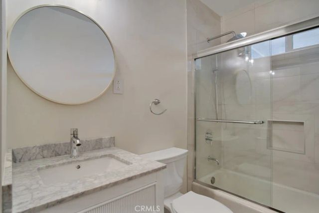 7635 Fallbrook Avenue, West Hills, CA 91304