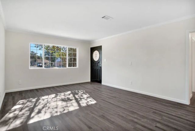 7635 Fallbrook Avenue, West Hills, CA 91304