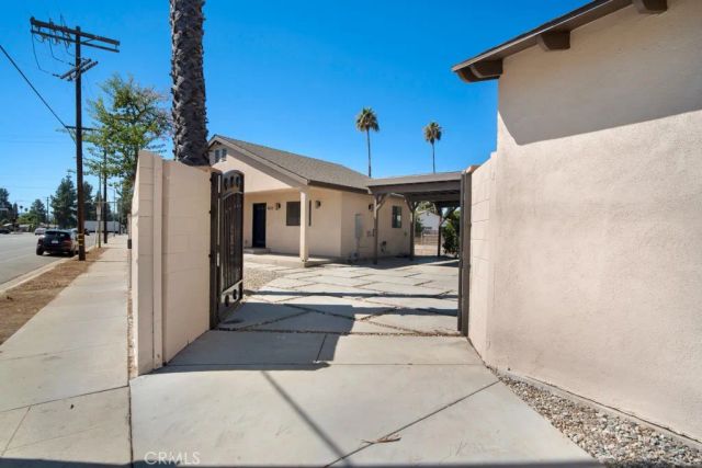 7635 Fallbrook Avenue, West Hills, CA 91304