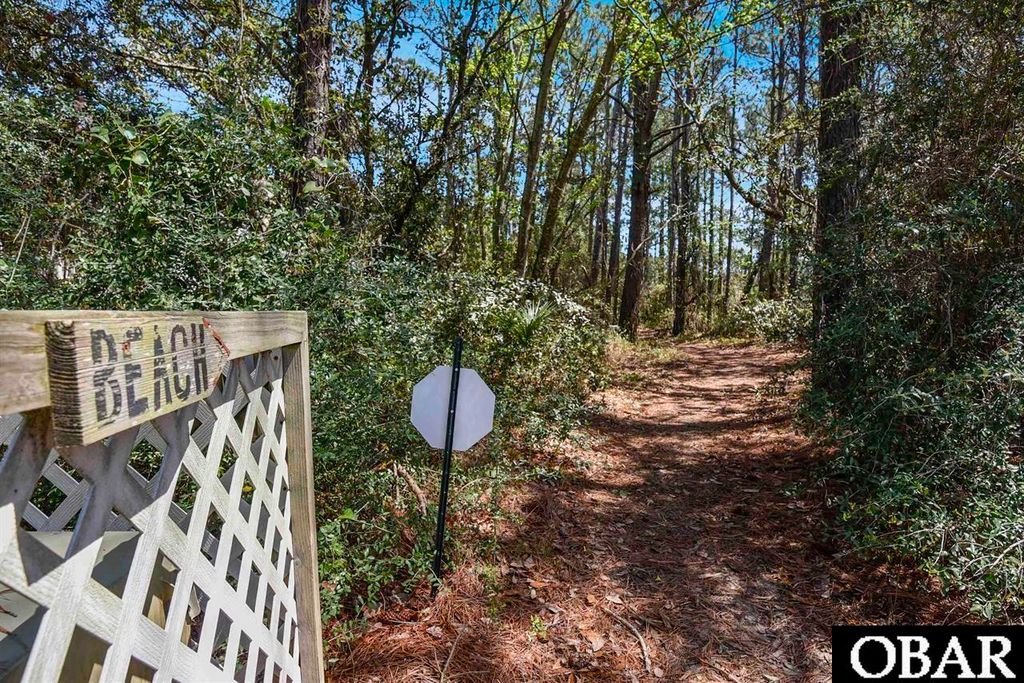 Image 37 of property listing at 1039 Mirage Street Lot 8, Corolla, NC 27927