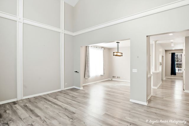 3300 Country Lane, Waukegan, IL 60087