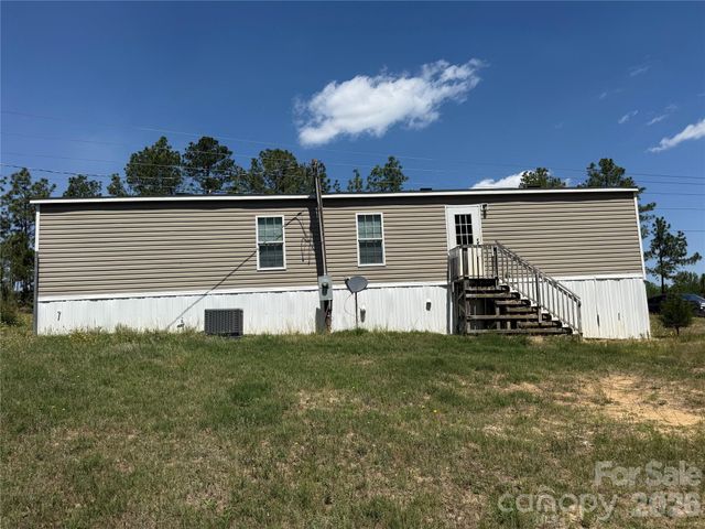 2640 Old Wire Road, Wallace, SC 29596