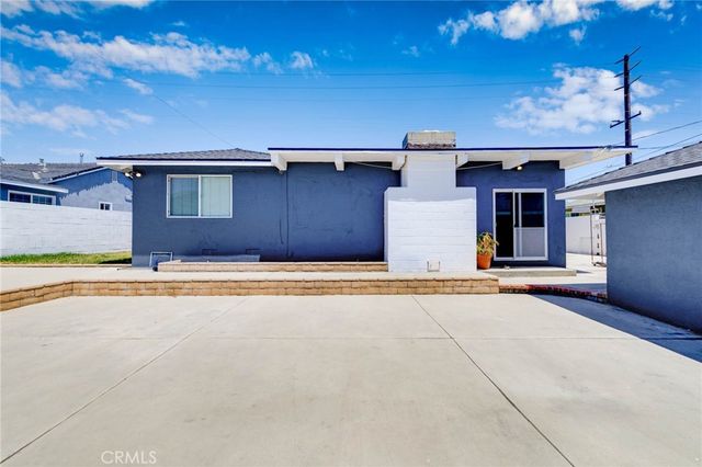 235 S Azusa, West Covina, CA 91791