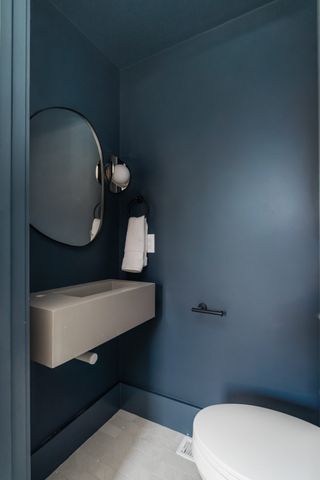 11 Lothrop St 11, Boston, MA 02135
