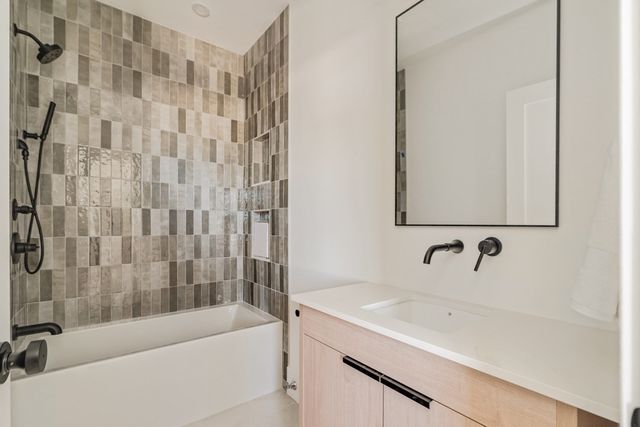 11 Lothrop St 11, Boston, MA 02135